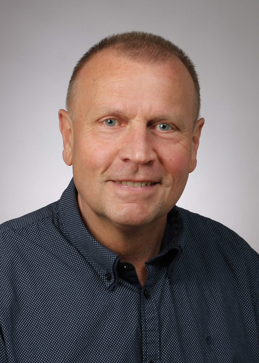 Rainer Bäthge : Dipl.-Ing. - Bauleiter